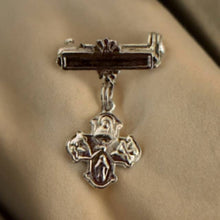Load image into Gallery viewer, Pendant of Protection - 4-Way Cross Medal (Scapula)
