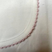 Load image into Gallery viewer, Picot Trim/Hooded Cotton Bath Towel Baby Gift
