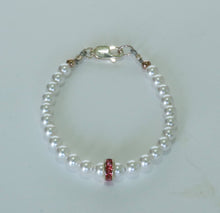 Load image into Gallery viewer, Pearls w/ Rondel Pink /Child Bracelet (My First Pearls)
